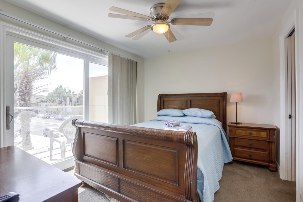 Virtual tour photo 32 of 62 for 806 Liverpool Ct
