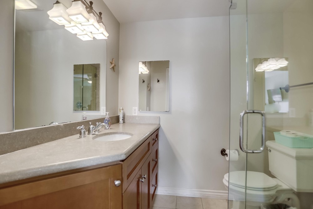 Virtual tour photo 36 of 62 for 806 Liverpool Ct