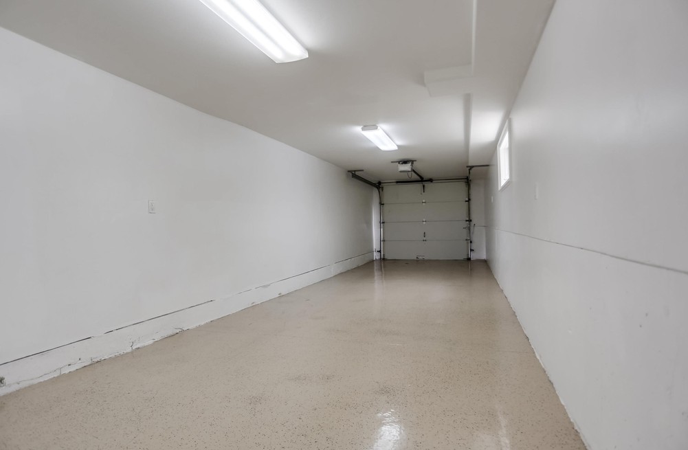 Virtual tour photo 59 of 62 for 806 Liverpool Ct