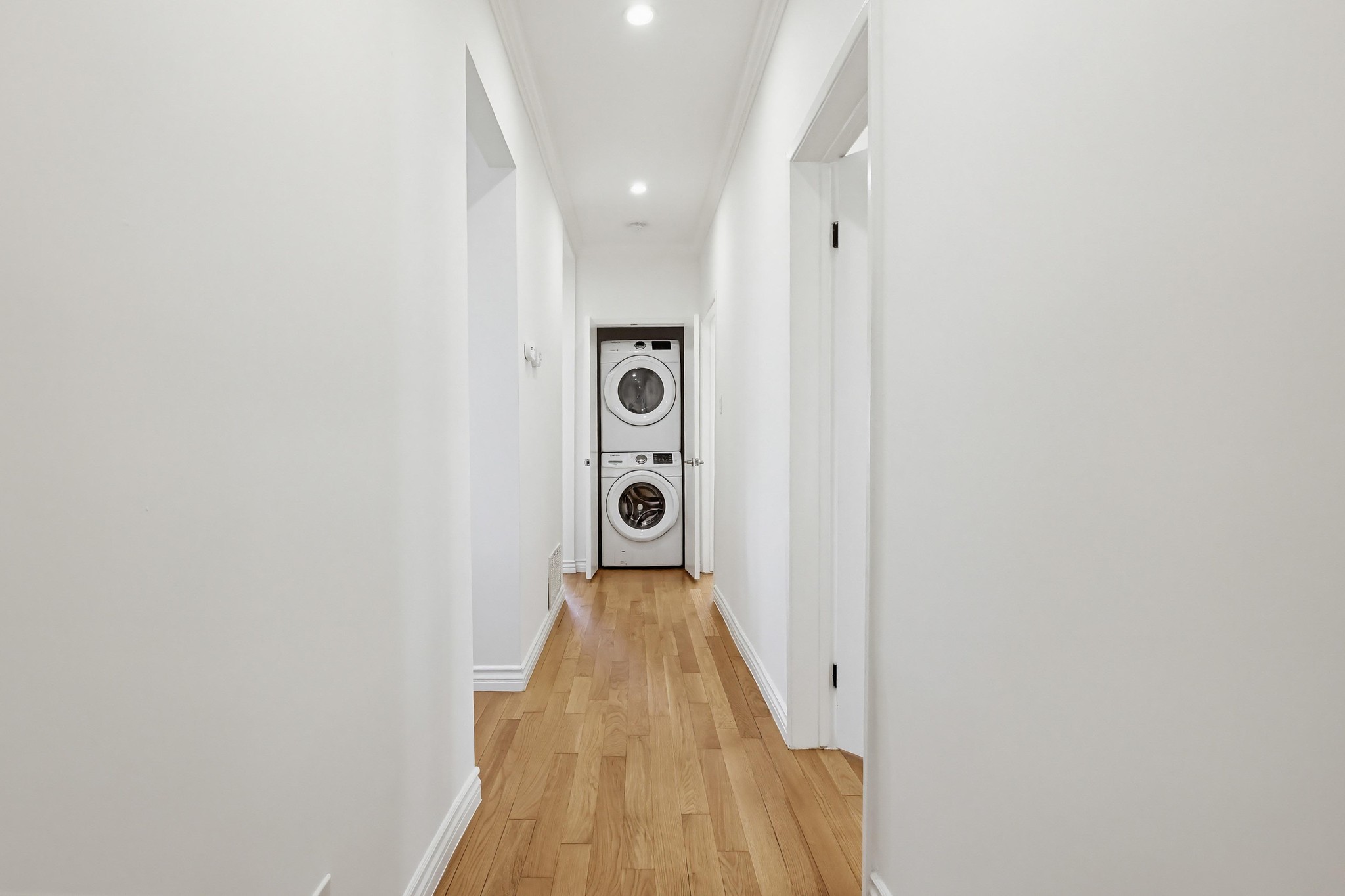 Virtual tour photo 44 of 66 for 806 S Detroit St