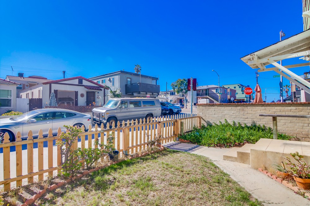 Virtual tour photo 8 of 41 for 806 San Juan Pl