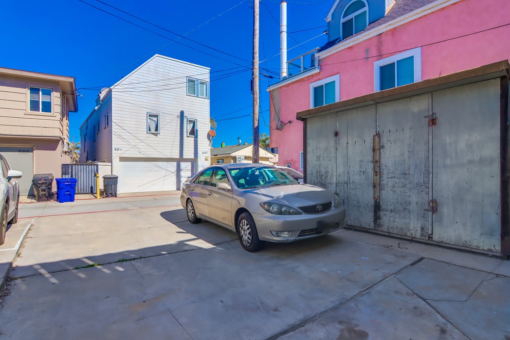 Virtual tour photo 40 of 41 for 806 San Juan Pl