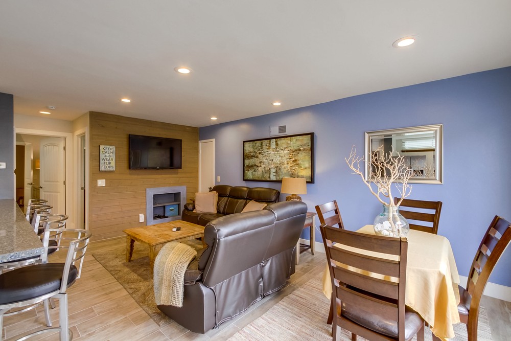 Virtual tour photo 9 of 25 for 806 San Luis Rey Pl