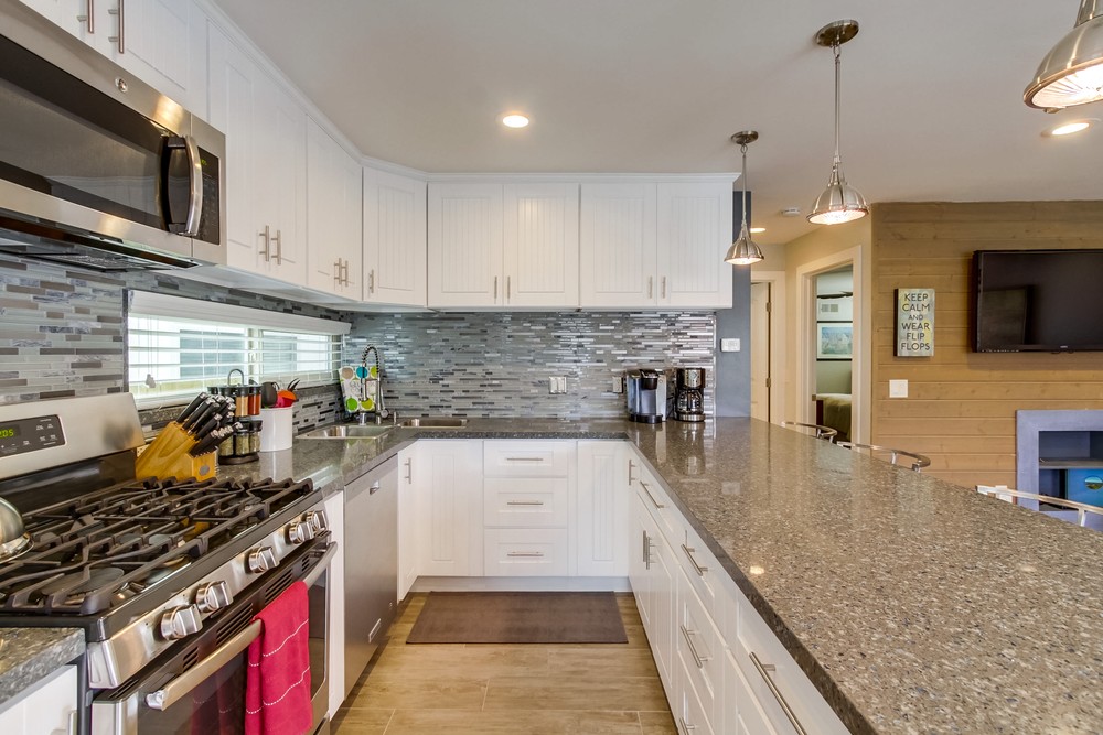 Virtual tour photo 15 of 25 for 806 San Luis Rey Pl