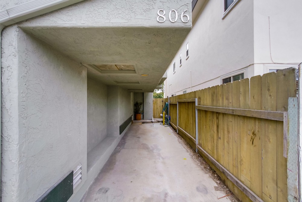 Virtual tour photo 26 of 25 for 806 San Luis Rey Pl