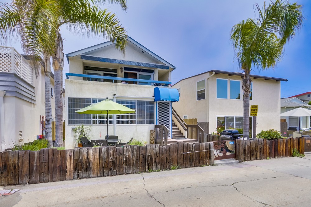 Virtual tour photo 3 of 33 for 806 San Luis Rey Place