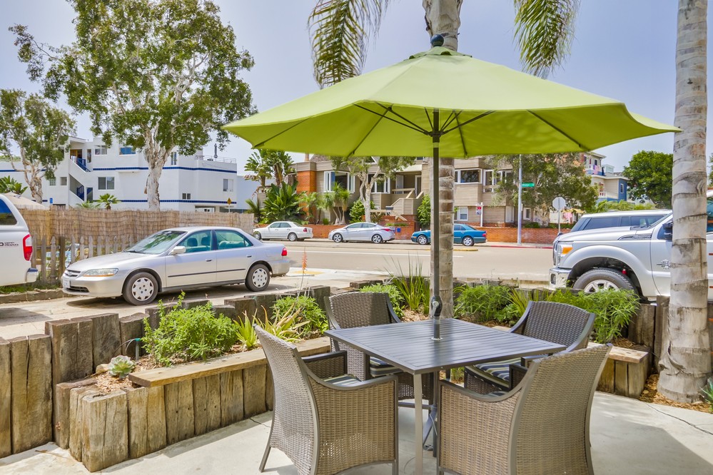 Virtual tour photo 7 of 33 for 806 San Luis Rey Place