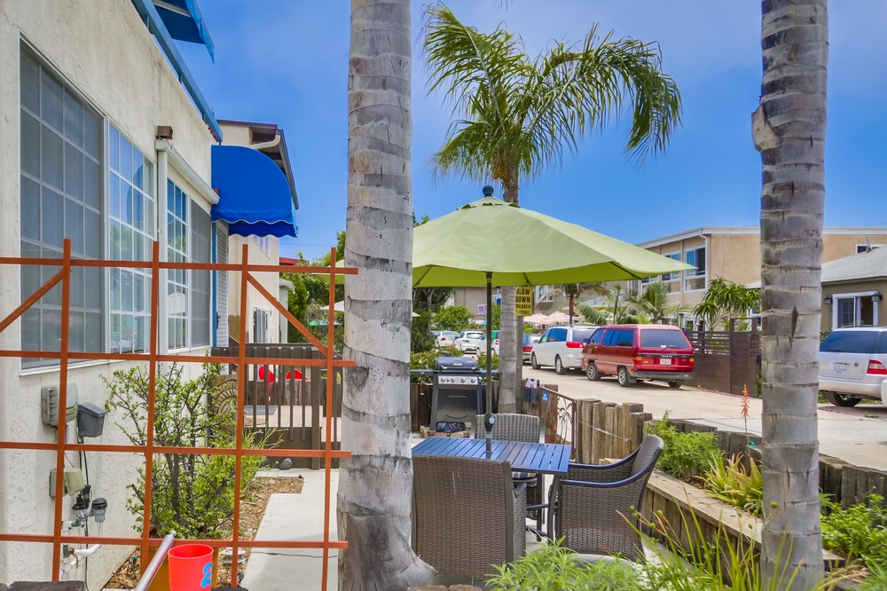 Virtual tour photo 9 of 33 for 806 San Luis Rey Place