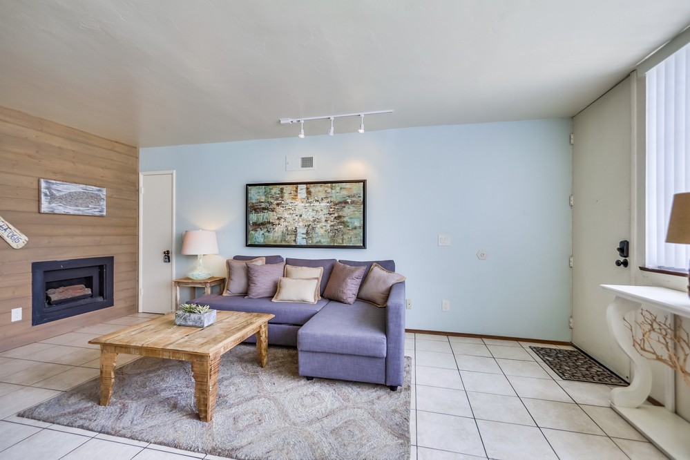 Virtual tour photo 12 of 33 for 806 San Luis Rey Place