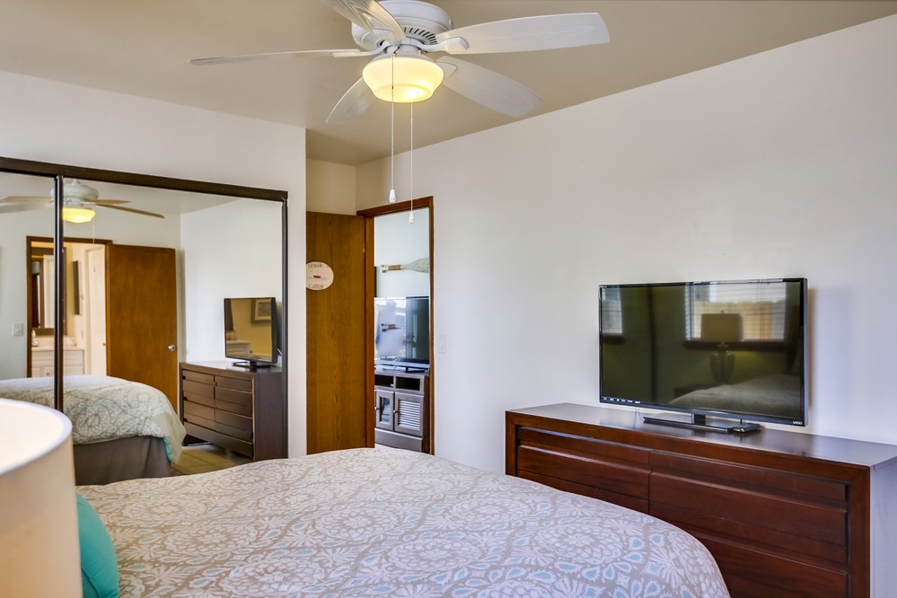 Virtual tour photo 25 of 33 for 806 San Luis Rey Place