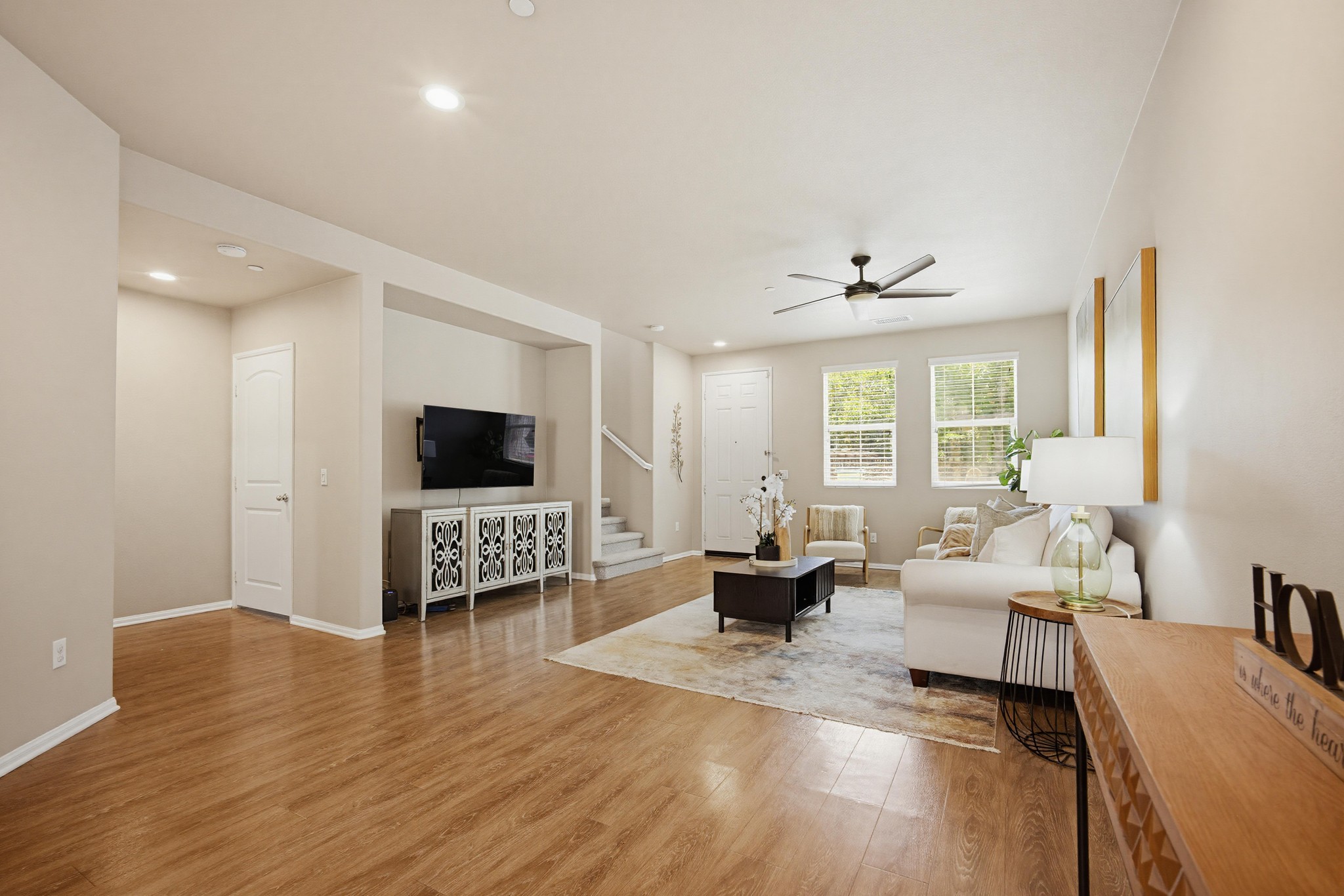 Virtual tour photo 10 of 48 for 8060 City View Pl