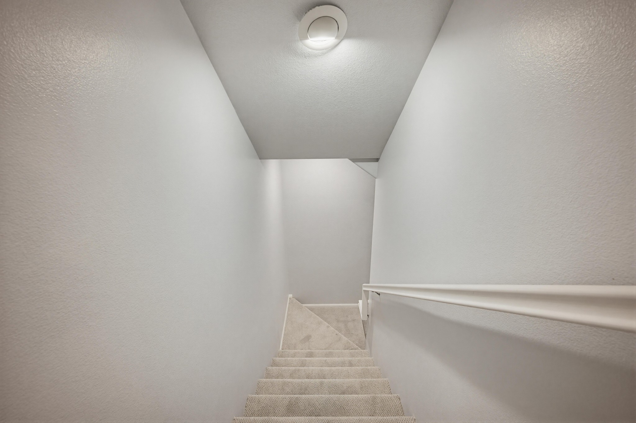 Virtual tour photo 22 of 48 for 8060 City View Pl