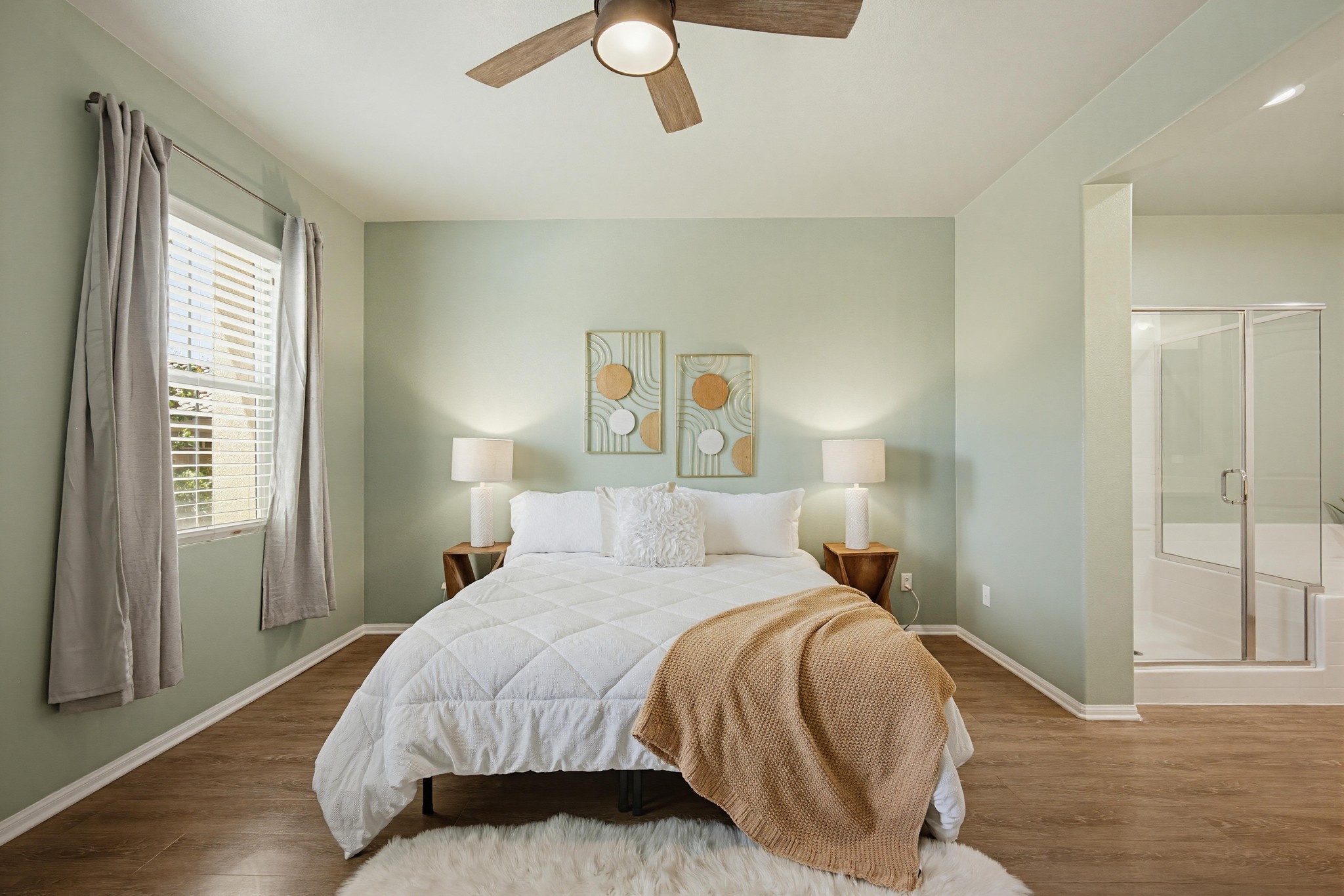 Virtual tour photo 25 of 48 for 8060 City View Pl