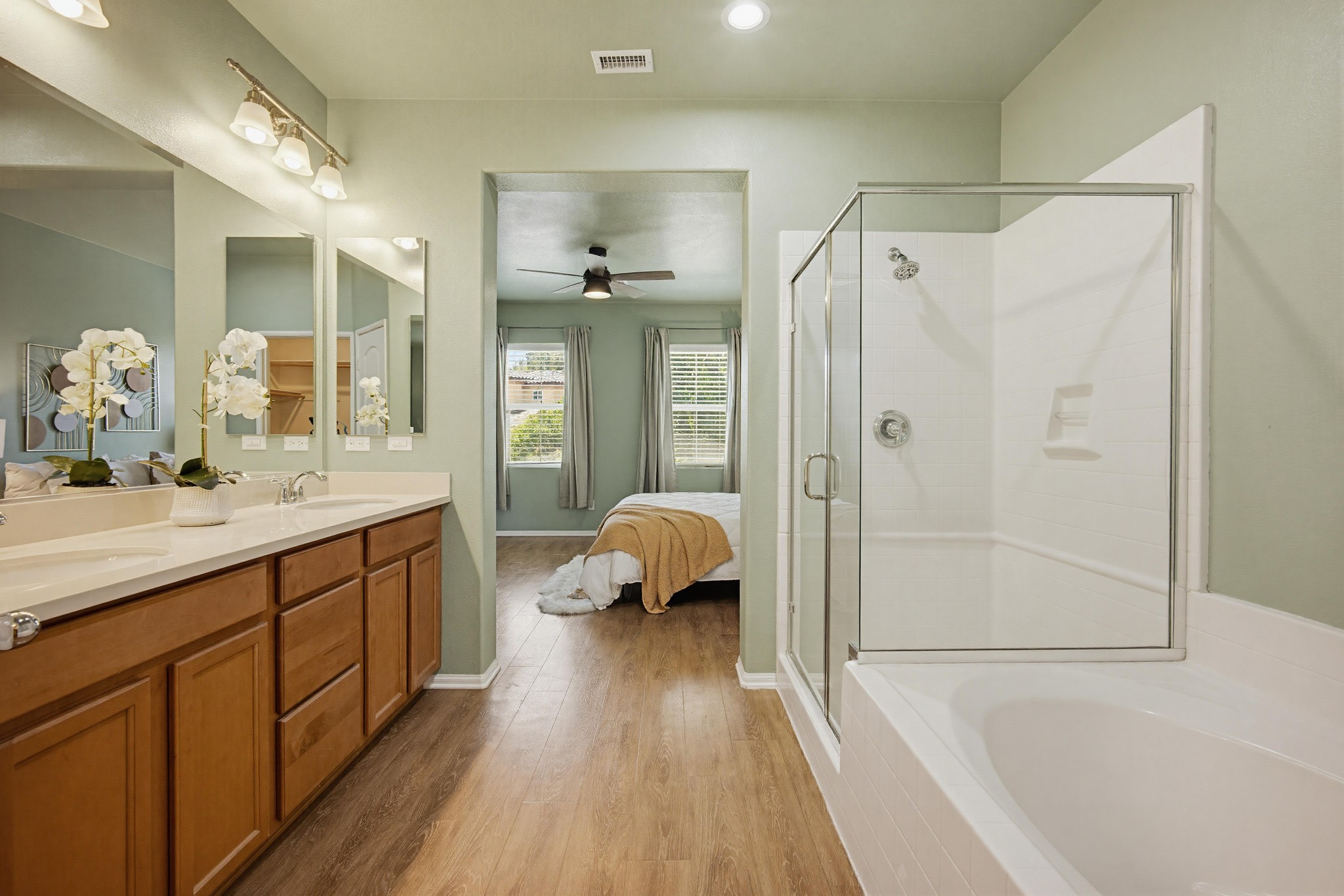 Virtual tour photo 31 of 48 for 8060 City View Pl