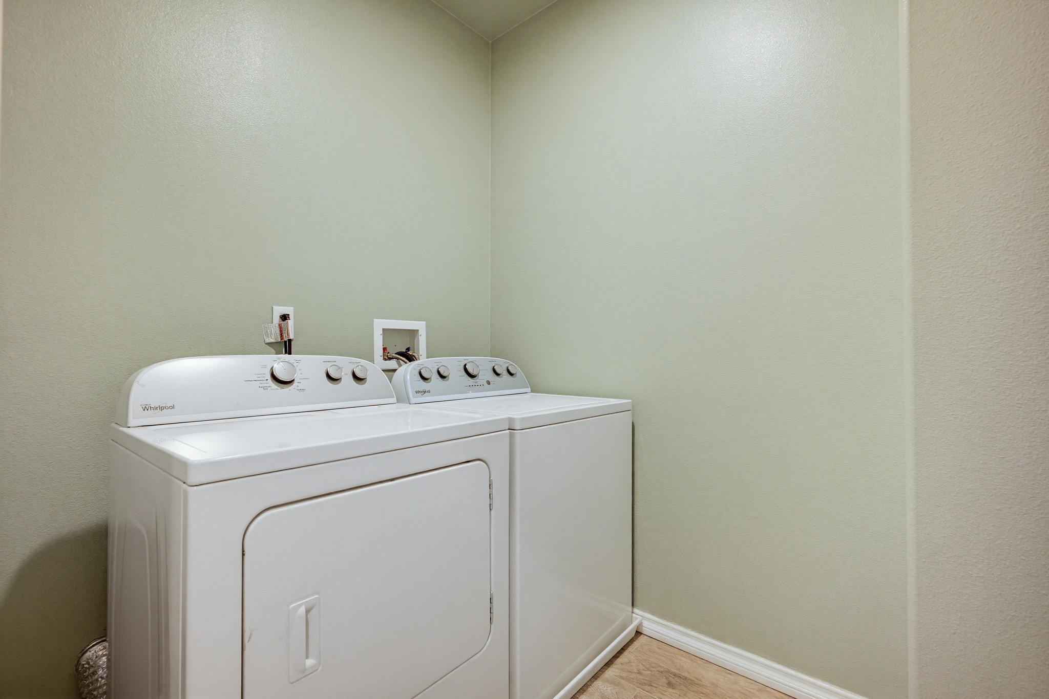 Virtual tour photo 33 of 48 for 8060 City View Pl