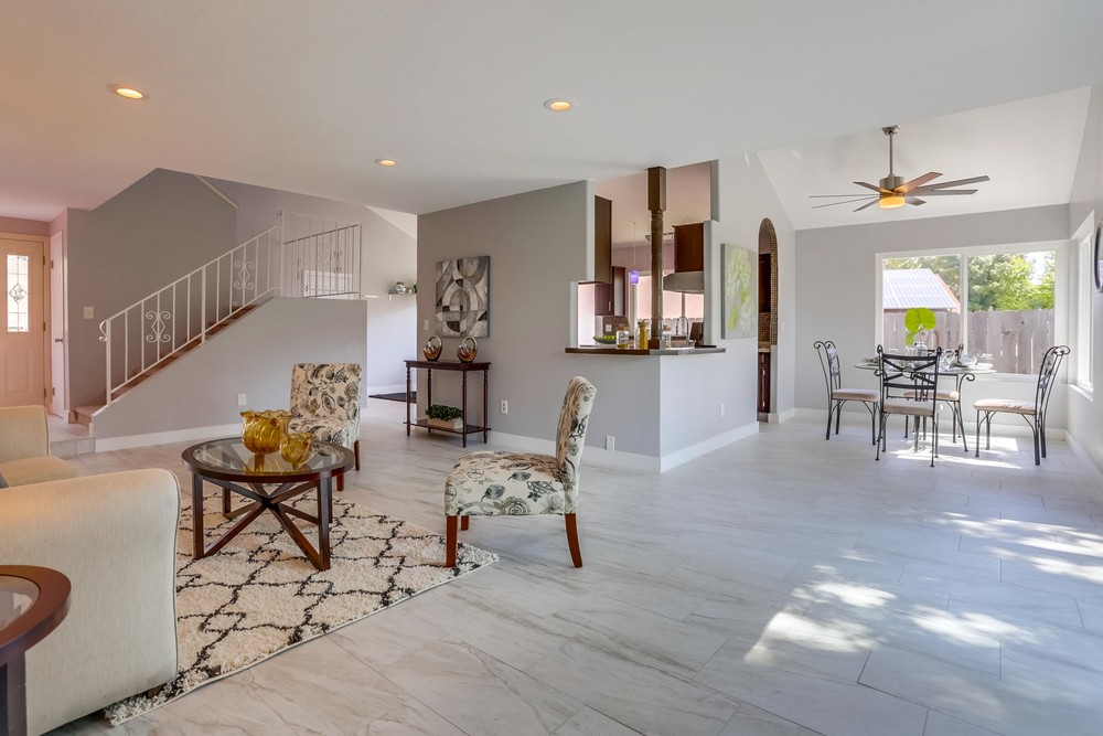 Virtual tour photo 9 of 34 for 8065 El Extenso Ct