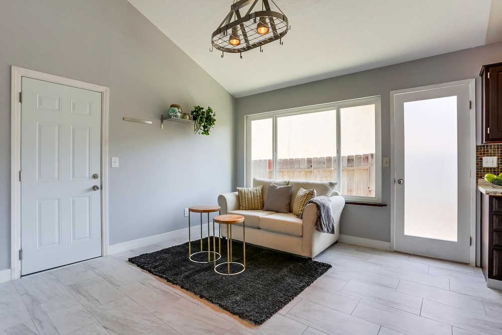 Virtual tour photo 11 of 34 for 8065 El Extenso Ct