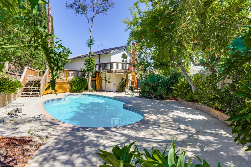 Virtual tour photo 34 of 34 for 8065 El Extenso Ct