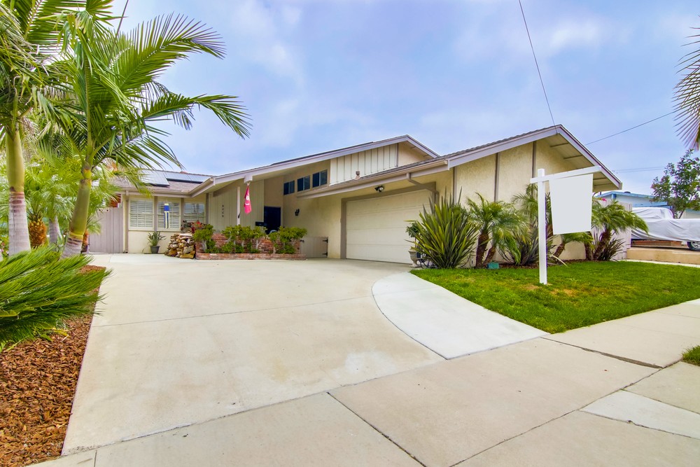 Virtual tour photo 1 of 58 for 8068 Topaz Lake Ave