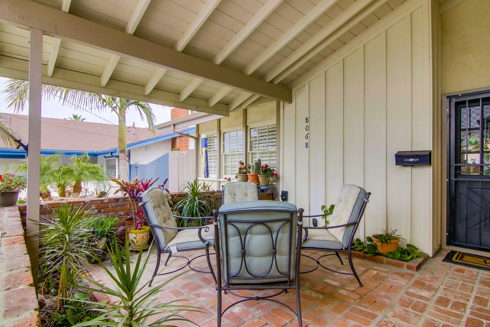 Virtual tour photo 5 of 58 for 8068 Topaz Lake Ave