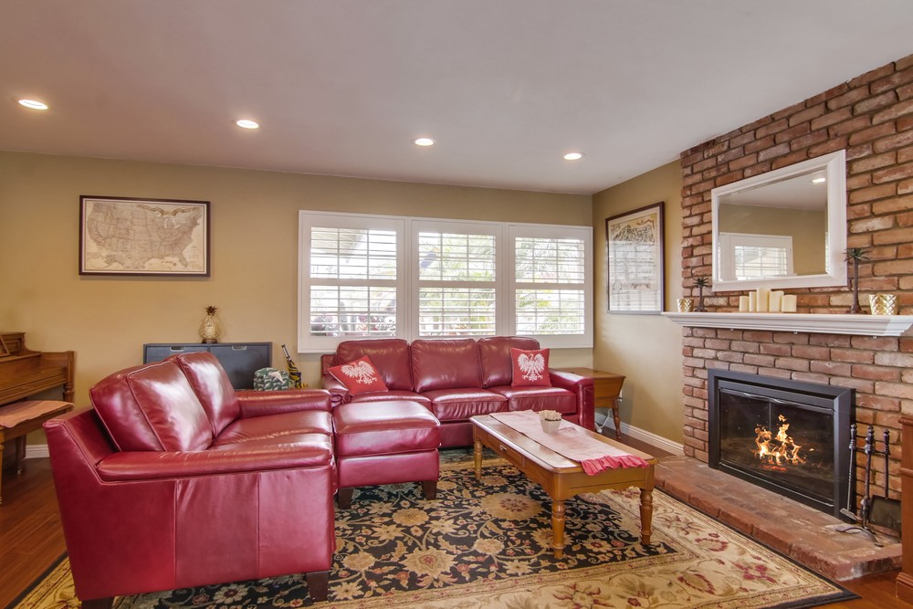 Virtual tour photo 12 of 58 for 8068 Topaz Lake Ave