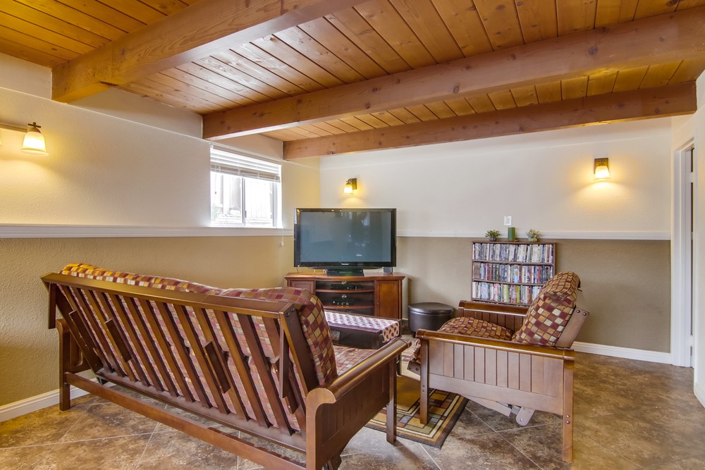 Virtual tour photo 36 of 58 for 8068 Topaz Lake Ave