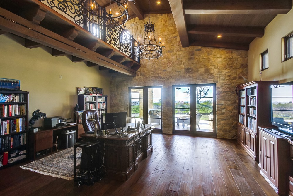 Virtual tour photo 9 of 91 for 8069 Entrada De Luz E