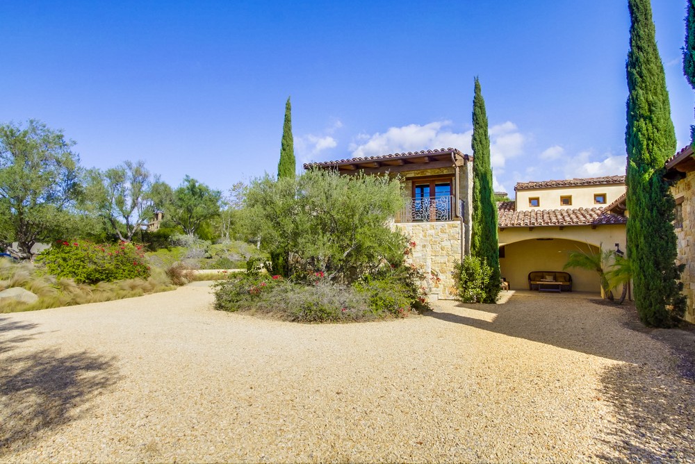 Virtual tour photo 73 of 91 for 8069 Entrada De Luz E