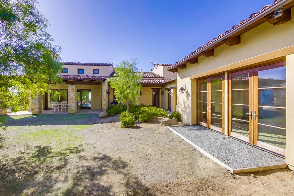 Virtual tour photo 83 of 91 for 8069 Entrada De Luz E