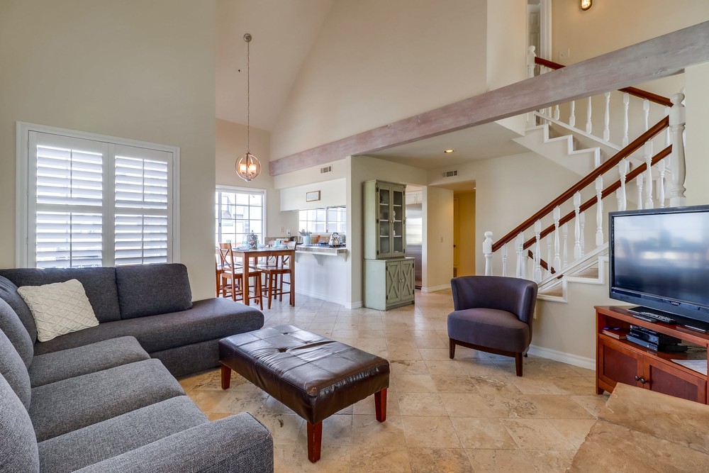 Virtual tour photo 15 of 49 for 807 Cohasset Ct #1
