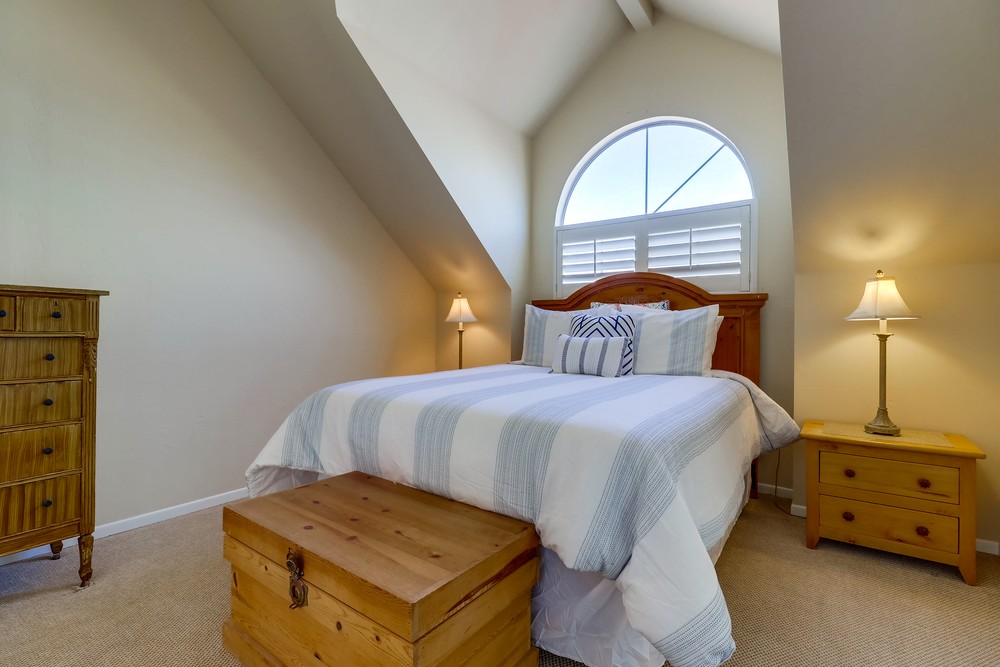 Virtual tour photo 35 of 49 for 807 Cohasset Ct #1