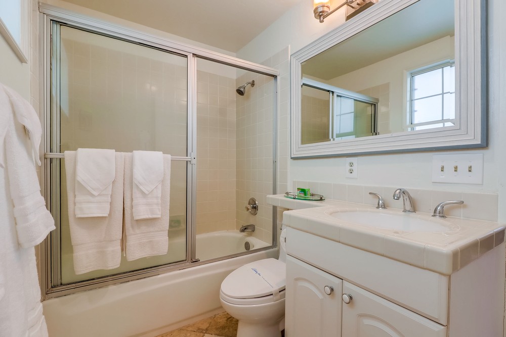 Virtual tour photo 39 of 49 for 807 Cohasset Ct #1