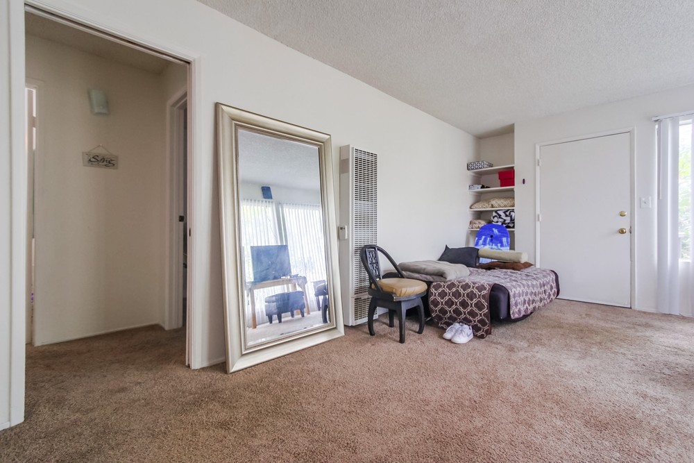 Virtual tour photo 9 of 56 for 807 Coronado Ct