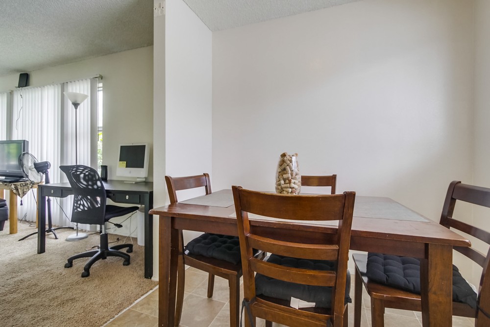 Virtual tour photo 12 of 56 for 807 Coronado Ct