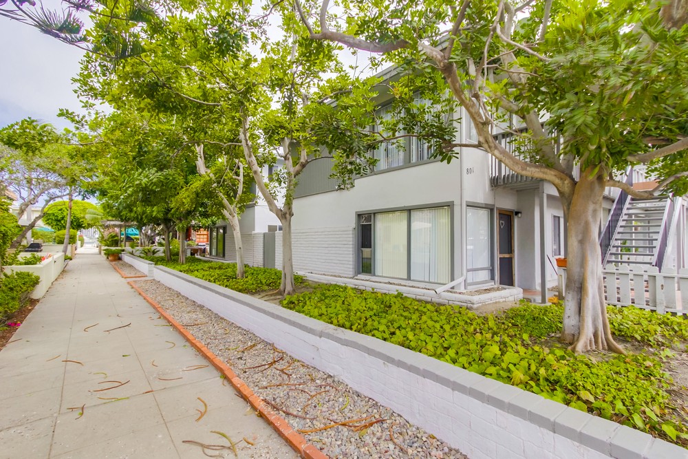 Virtual tour photo 36 of 56 for 807 Coronado Ct