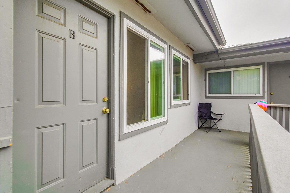 Virtual tour photo 41 of 56 for 807 Coronado Ct