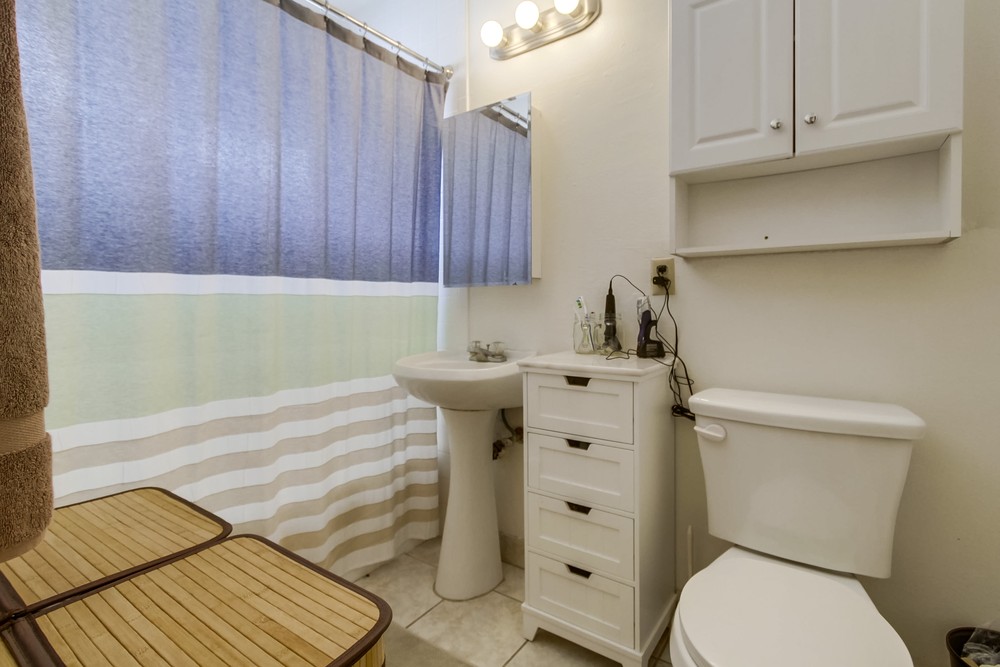 Virtual tour photo 52 of 56 for 807 Coronado Ct
