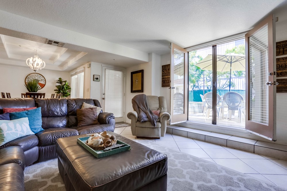 Virtual tour photo 9 of 30 for 807 Devon Court