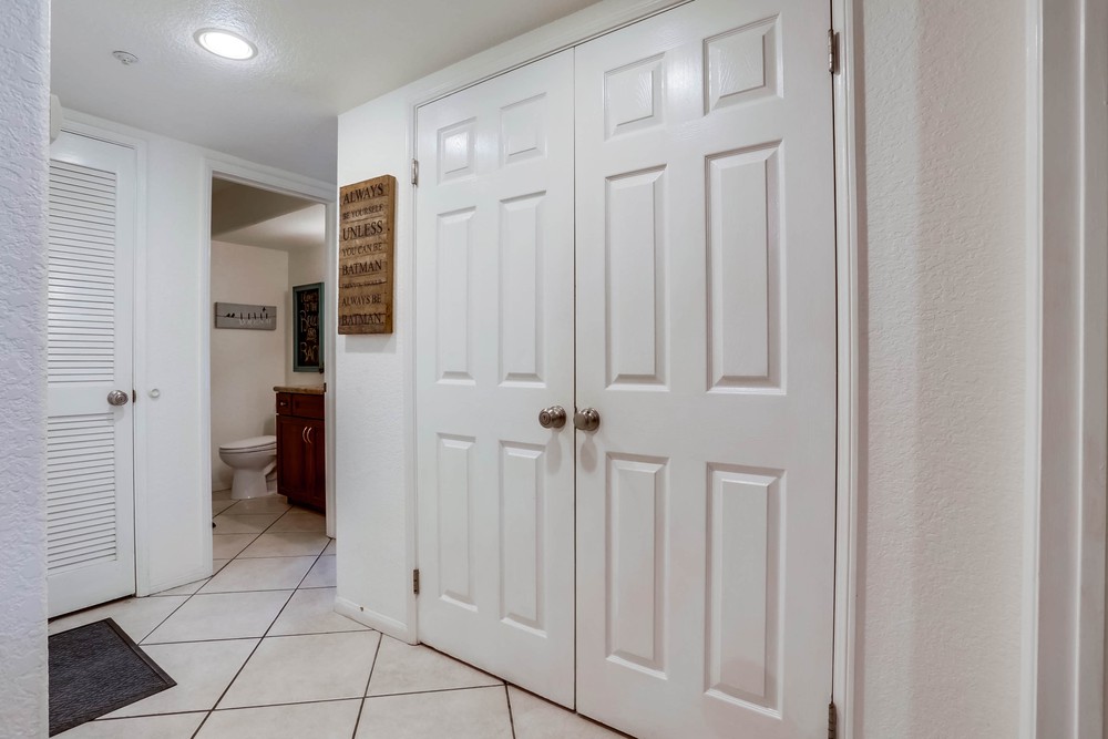 Virtual tour photo 17 of 30 for 807 Devon Court