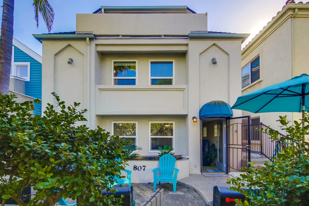Virtual tour photo 1 of 39 for 807 Nahant Ct