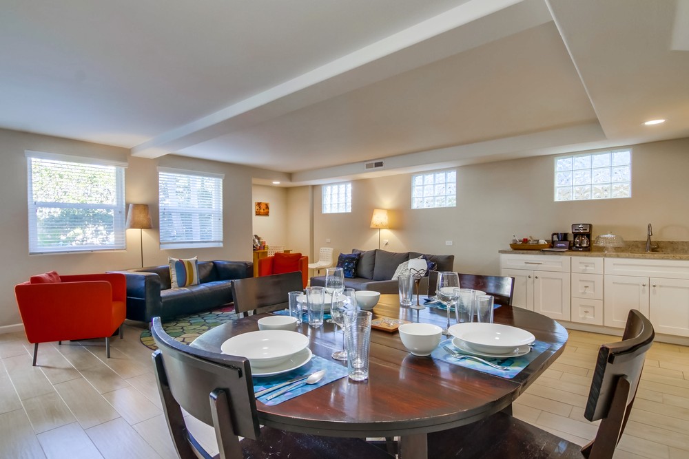 Virtual tour photo 13 of 39 for 807 Nahant Ct