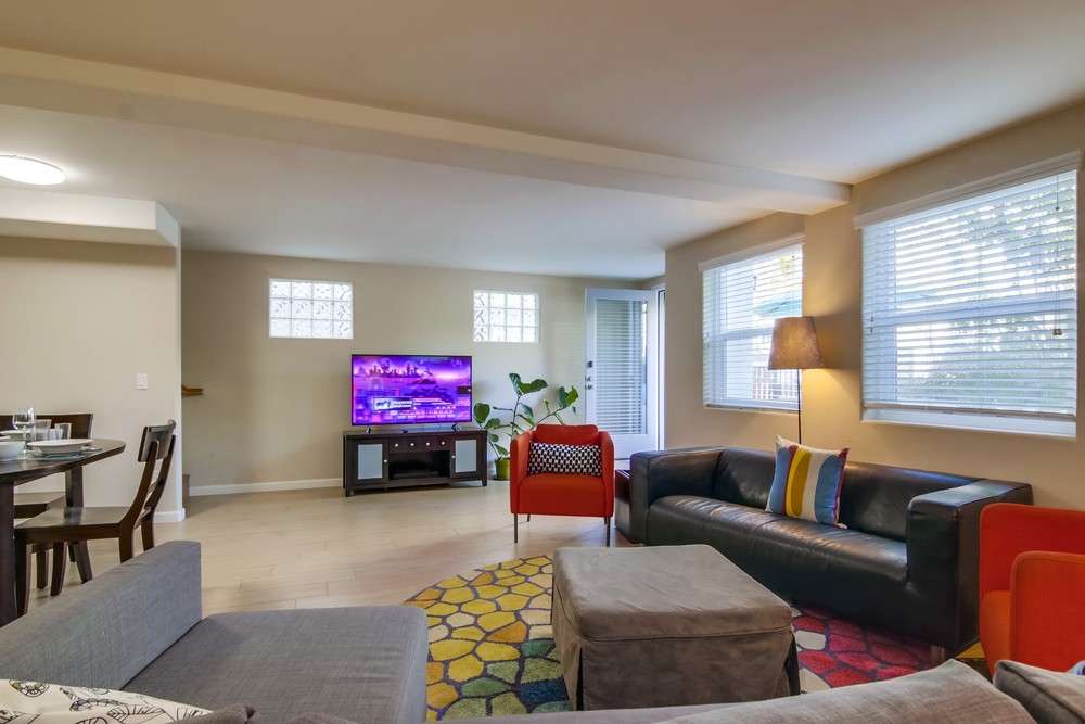Virtual tour photo 15 of 39 for 807 Nahant Ct