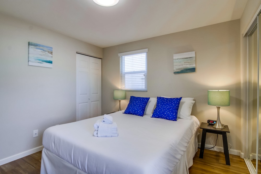 Virtual tour photo 35 of 39 for 807 Nahant Ct