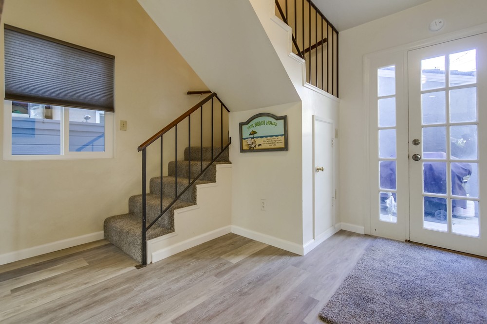 Virtual tour photo 31 of 52 for 808 Brighton Ct