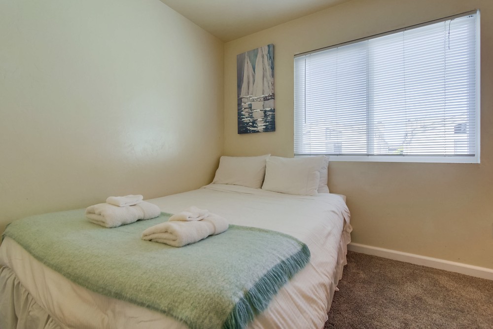 Virtual tour photo 33 of 52 for 808 Brighton Ct