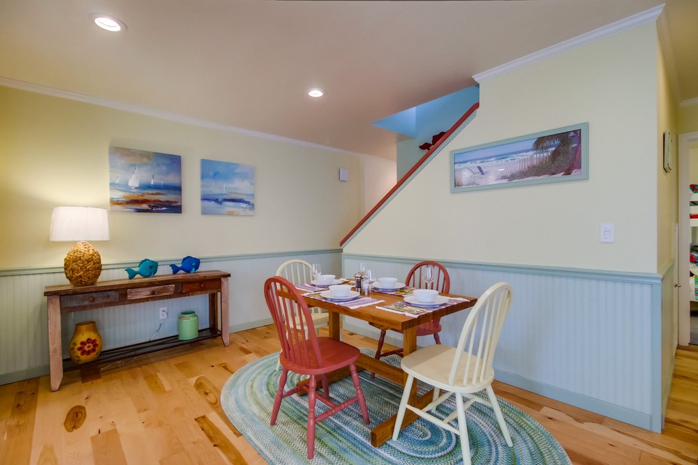 Virtual tour photo 12 of 41 for 808 Monterey Ct