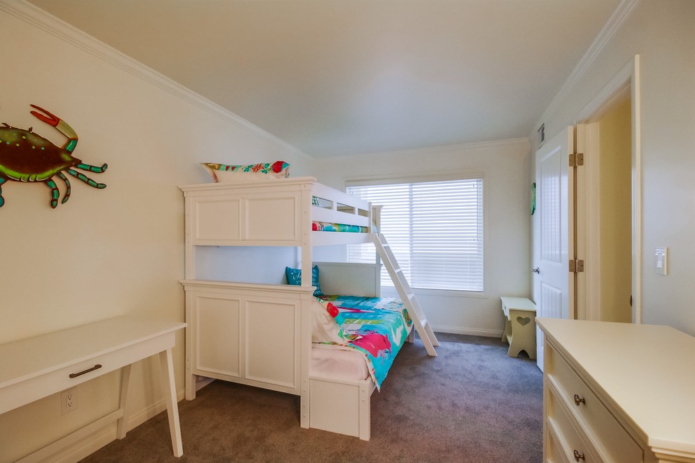 Virtual tour photo 21 of 41 for 808 Monterey Ct