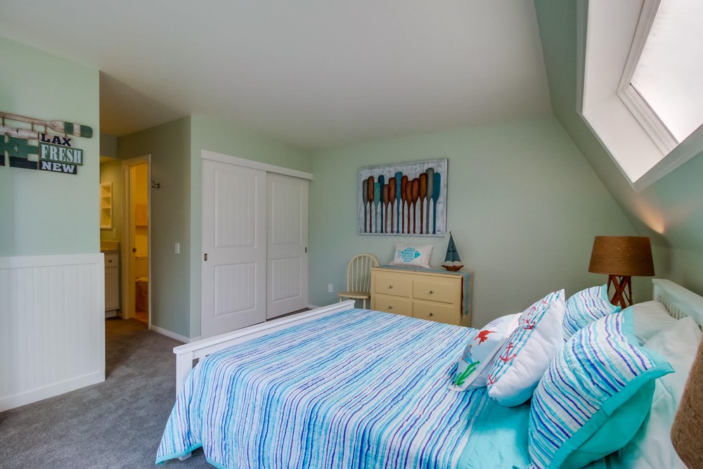 Virtual tour photo 24 of 41 for 808 Monterey Ct