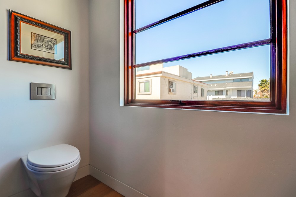 Virtual tour photo 24 of 61 for 808 Salem Ct