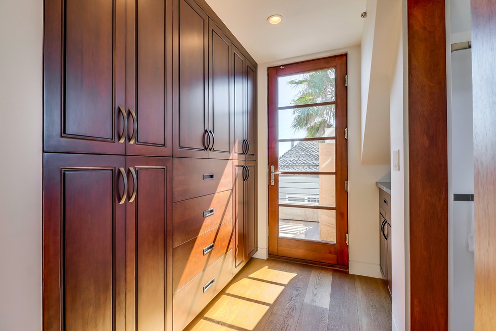 Virtual tour photo 37 of 61 for 808 Salem Ct